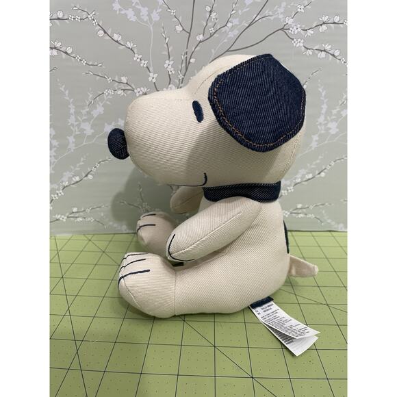 American Eagle Limited Edition Denim Snoopy Peanuts 8” Plush Stuffed Animal Rare - Picture 4 of 15